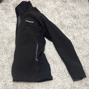 Black Patagonia jacket.